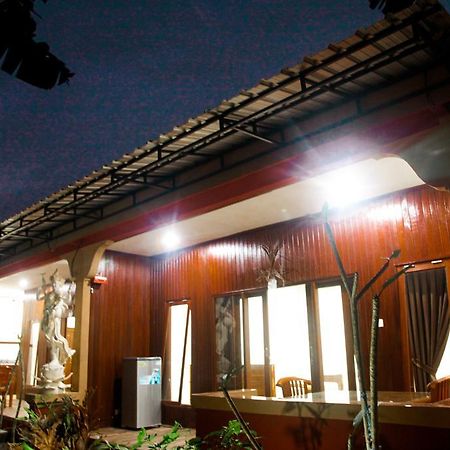 Canang Sari House Убуд Экстерьер фото